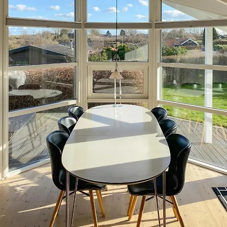 펜션 3 Bedroom Awesome In *