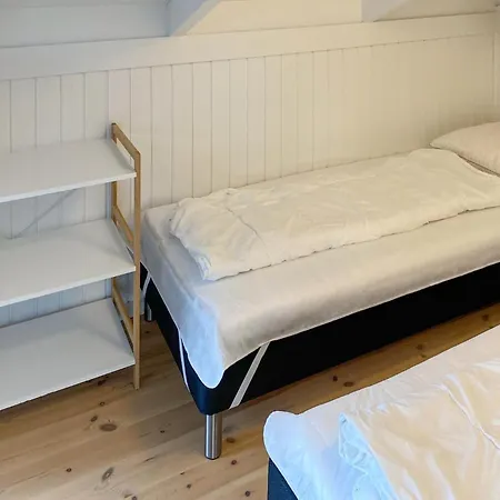 3 Bedroom Awesome In Hébergement de vacances
