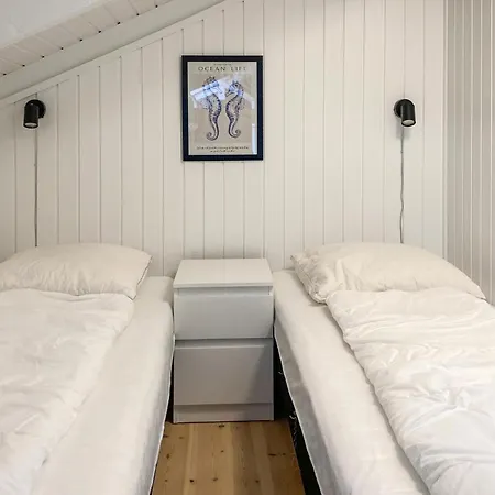 3 Bedroom Awesome In Hébergement de vacances Hejls